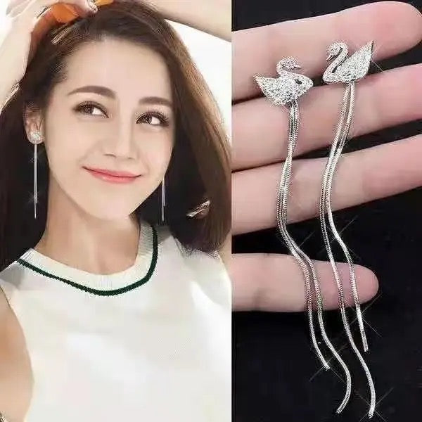 Korean Fashion Earrings for Women Diamond Inlay Tassels Super Immortal Style Temperament Exquisite Luxury Piercing Trend Jewelry