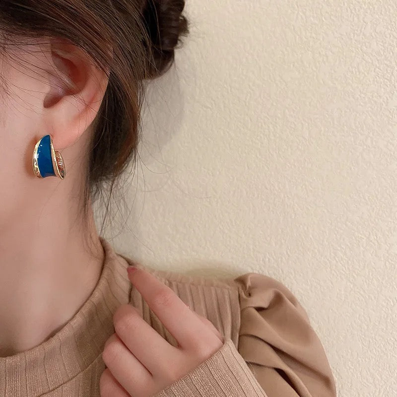 New Vintage Japan Korean Stud Earrings For Women