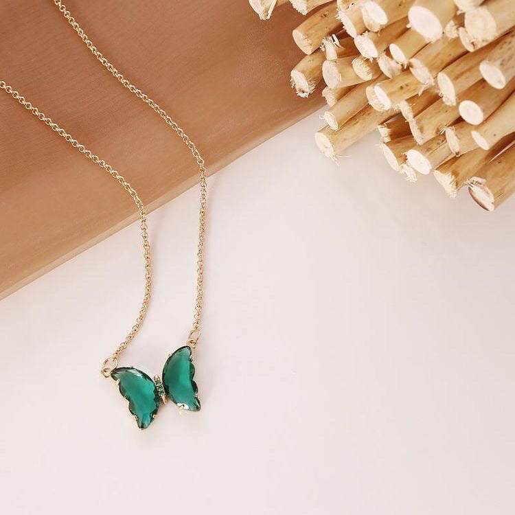 Colorful Butterfly Quartzs Pendant Necklaces Natural Stone Amethysts Neckalce Luxury Female Crystal Neck Pendants