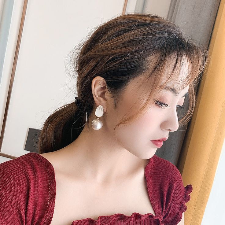 Geometric Pearl Drop Earrings for Women Enamel Elegant Vintage Earrings