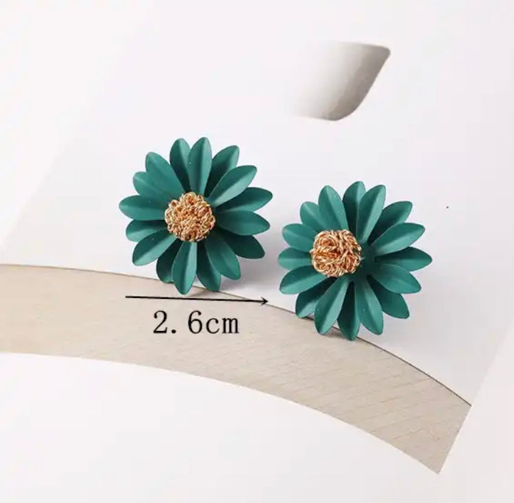Green Color Heart Leaf Flower Drop Earrings for Women
